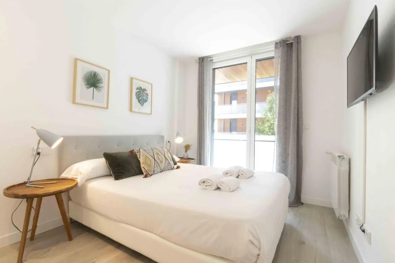 The Rentals Collection - Ilargi San Sebastián Apartment